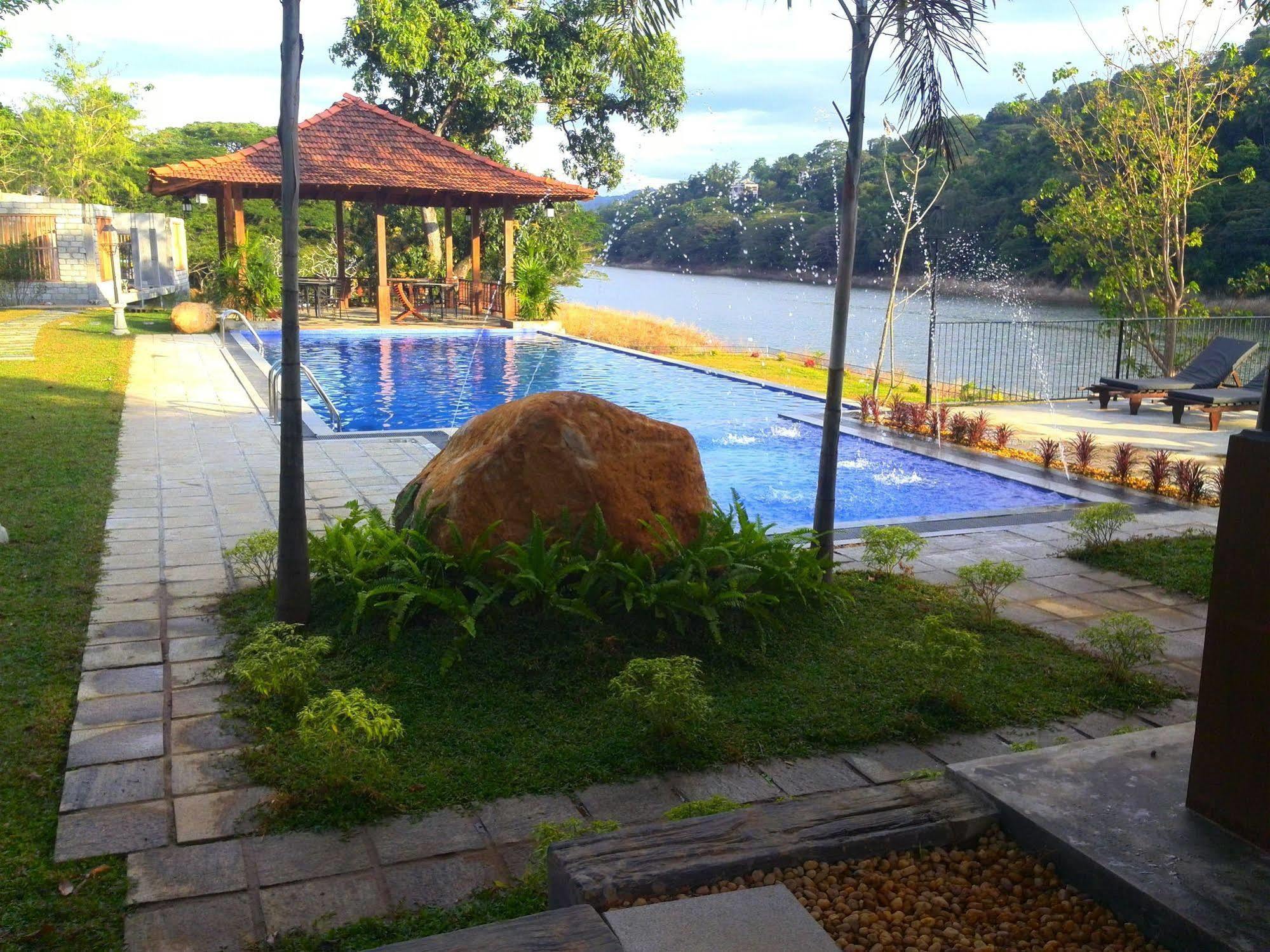 Serendip Stone Bungalow Kundasale 외부 사진